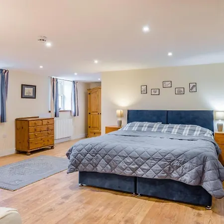 3 Bed In Middleham Oc-o32119 *